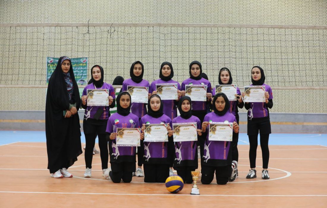 مسابقات لیگ آزاد والیبال بانوان شهرستان تنگستان به میزبانی روستای گرگور با حضور ۶تیم برگزارشد