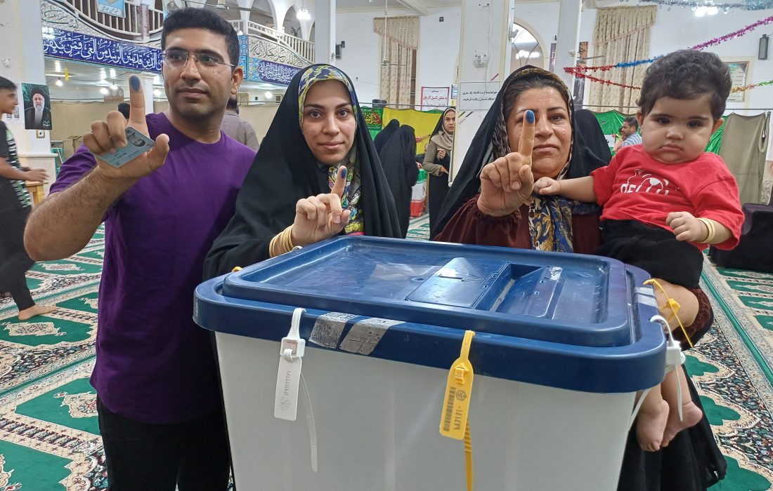 گزارش تصویری انتخابات در تنگستان